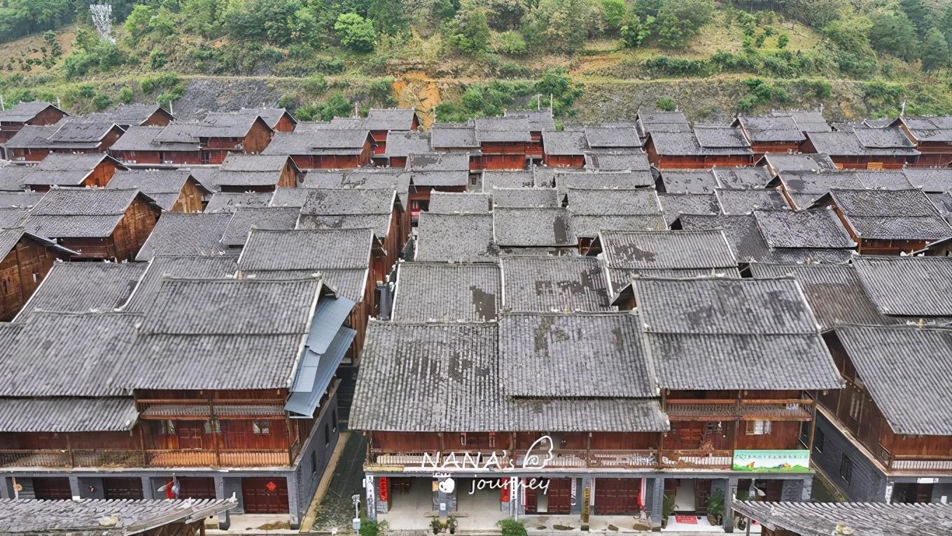 現(xiàn)代化設(shè)計風(fēng)格如何提升家庭居住的品味與品質(zhì)