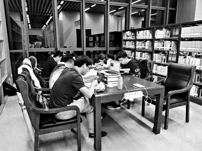 夜間圖書館試點推廣，滿足深夜學習需求的新嘗試