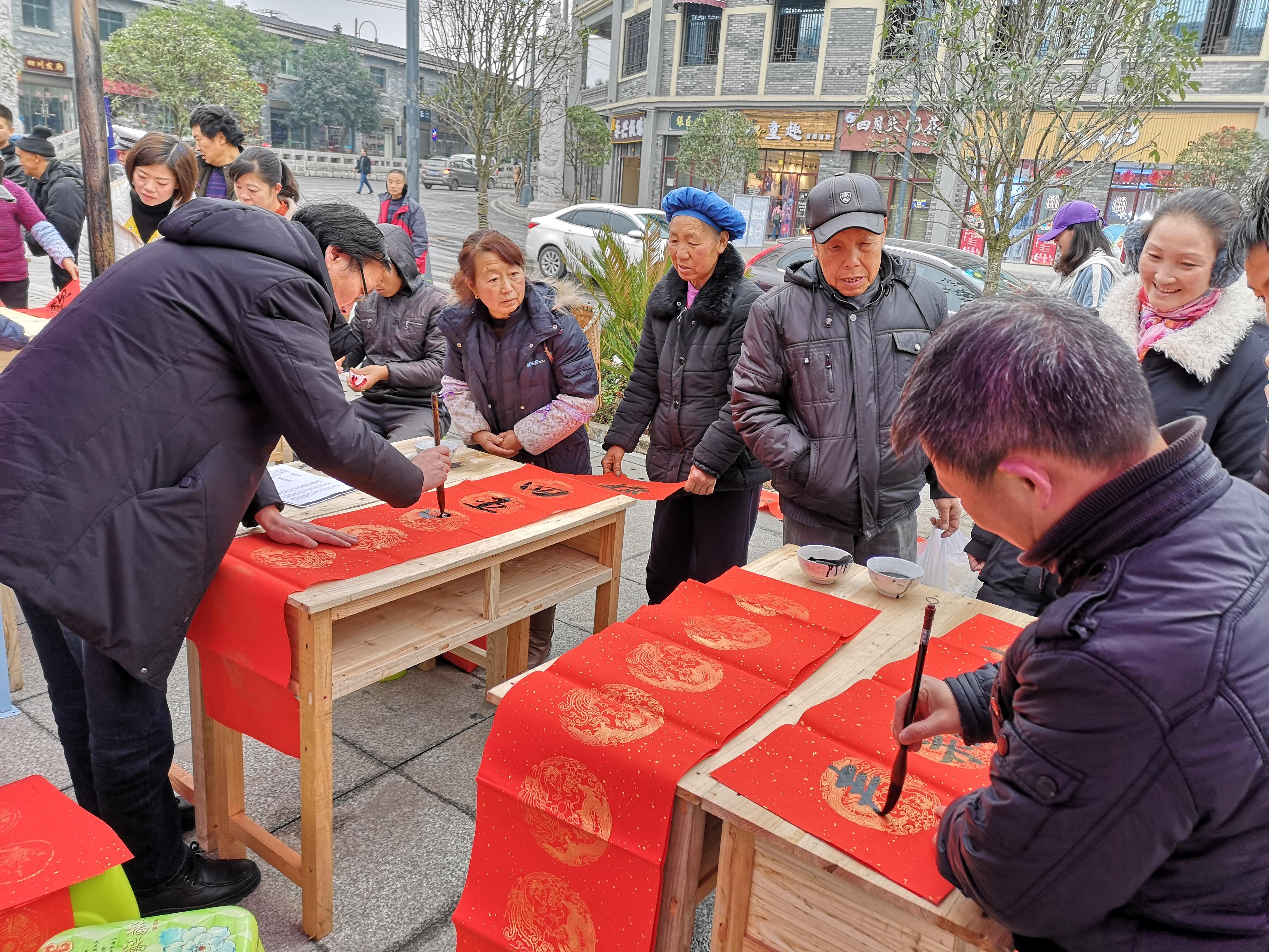 少數(shù)民族節(jié)日中的文化色彩與特色