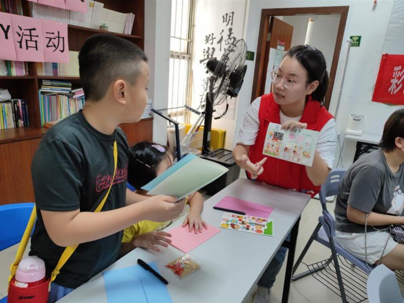 兒童手工藝術(shù)，創(chuàng)造力與想象力的無限探索之旅