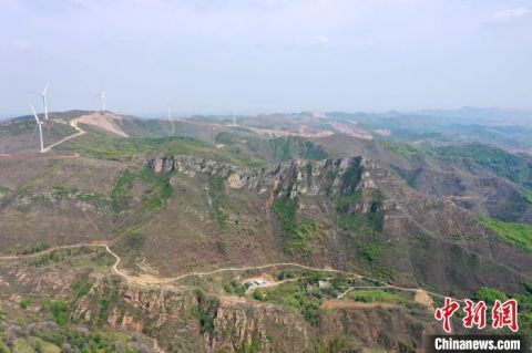 探訪無(wú)人區(qū)古文明遺址，追尋歷史印記之旅