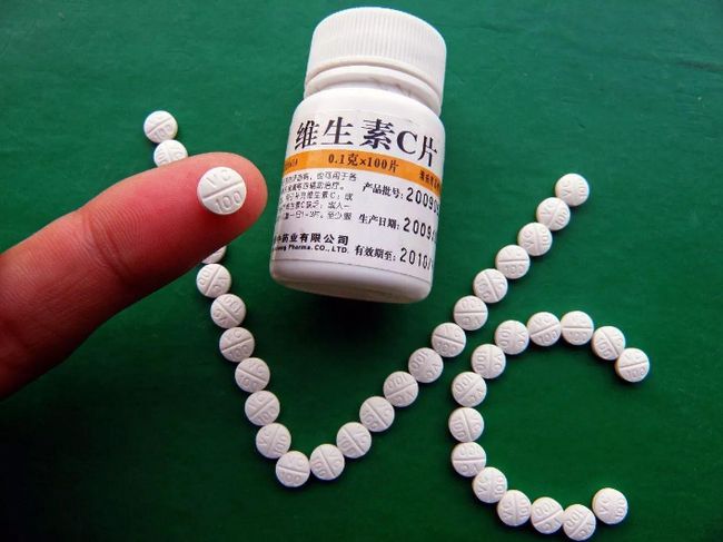 適量攝入維生素C有助于免疫系統(tǒng)健康